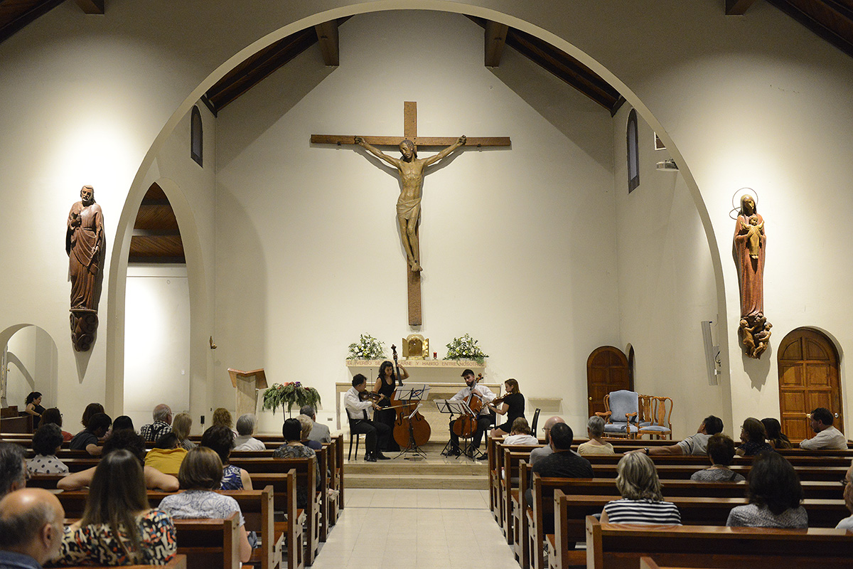 Cuarteto Crisantemi se presentó en la Parroquia Inmaculada Concepción